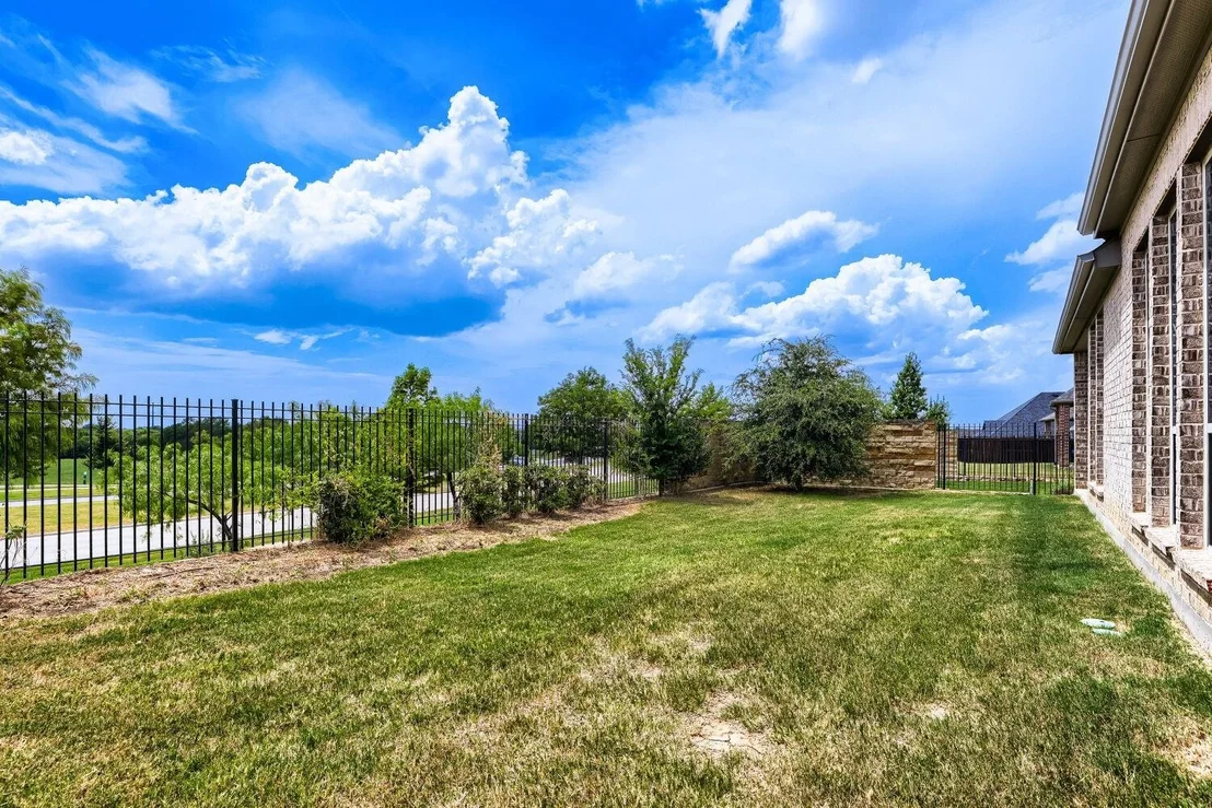 Photo of 800 Agave Drive