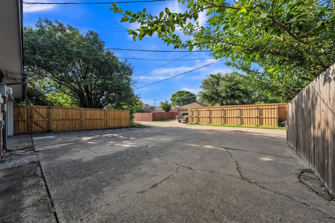 Photo of 3046 Westforest Drive