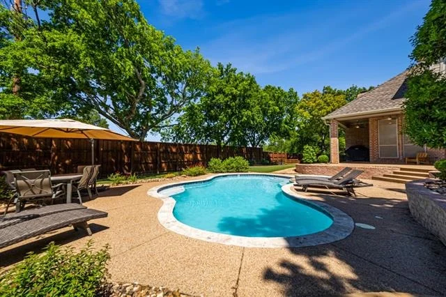 Photo of 901 Canterbury Lane