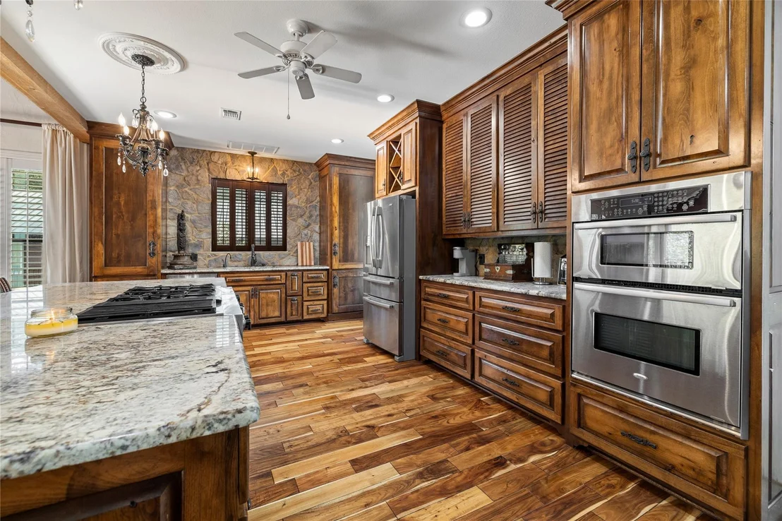 Photo of 742 Private  Road 7219