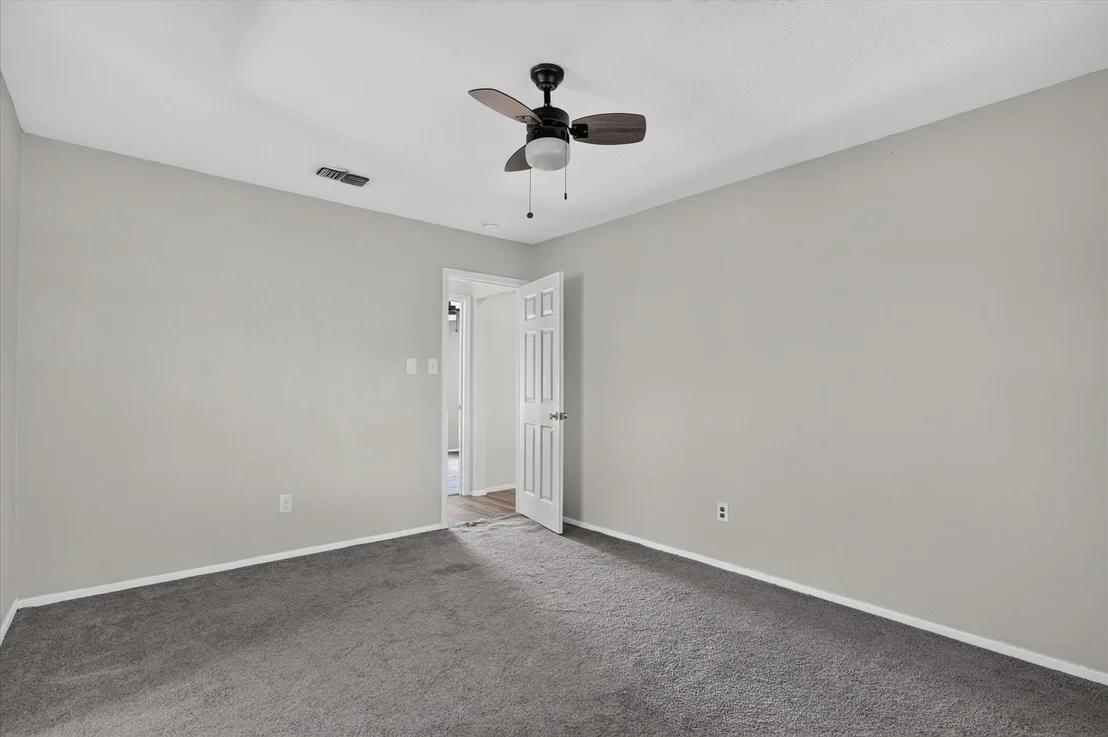 Photo of 628 Lisa Street