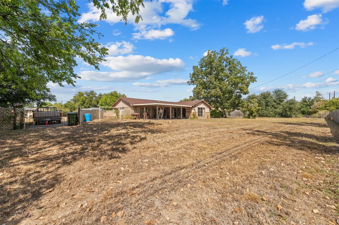 Photo of 1815 Mahalia Drive