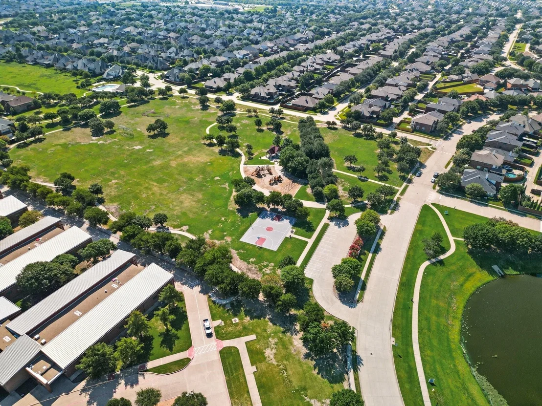 Photo of 13180 Mannheim Drive