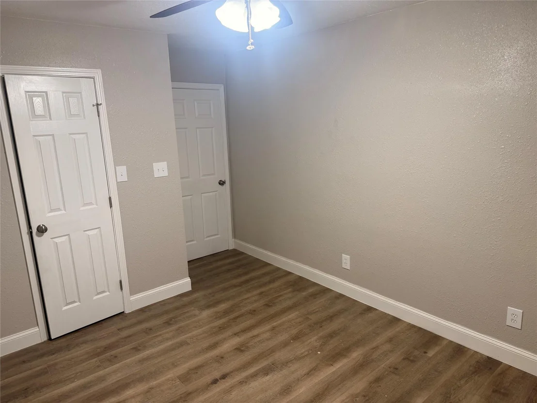 Photo of 112 Myrtle Dr