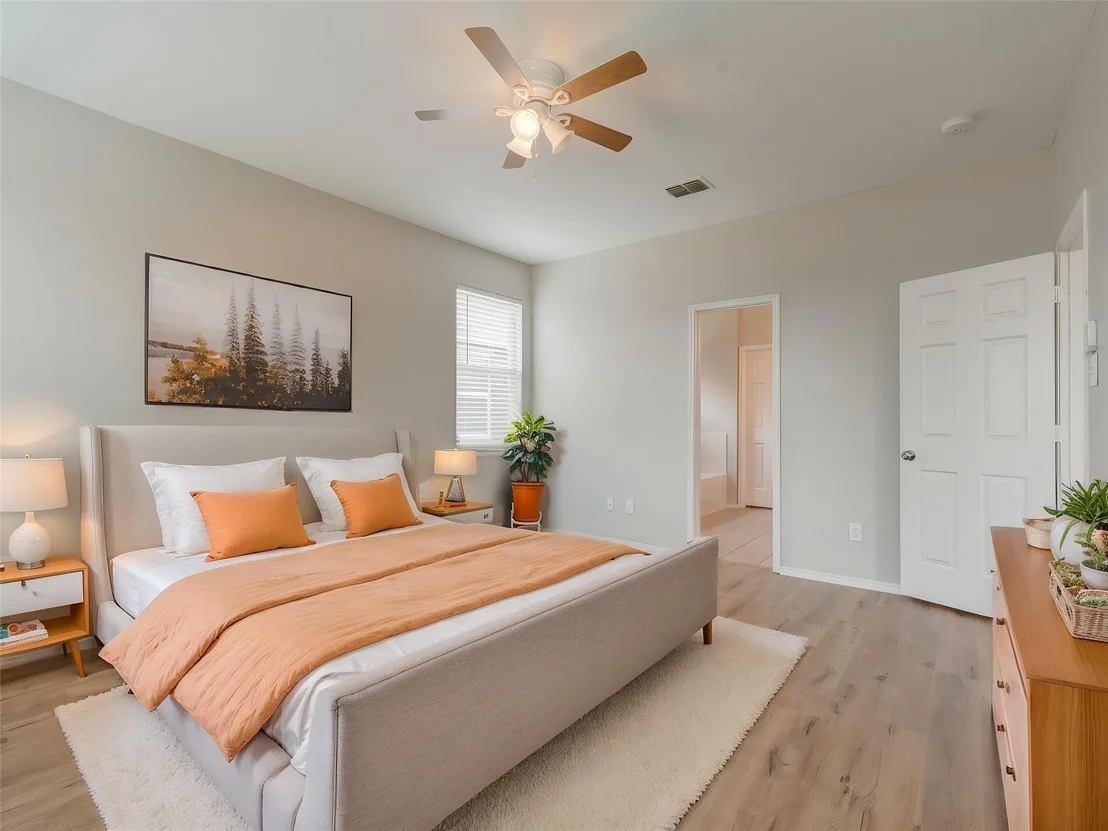 Photo of 4629 Indian Rock Drive