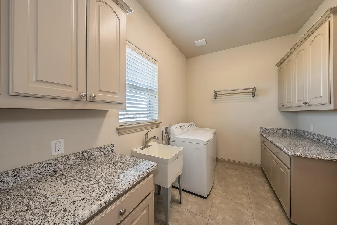 Photo of 1215 Galway Drive