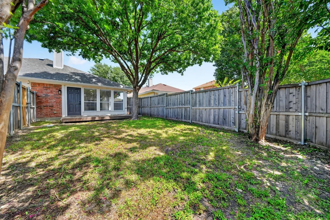 Photo of 7606 Harbor Drive