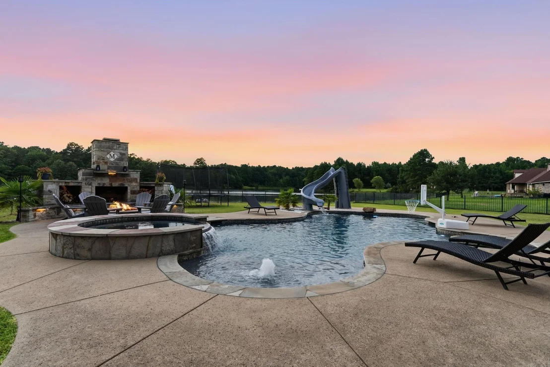 Photo of 10936 Deer Creek Drive