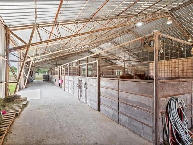 Photo of 4314 County Road 1008