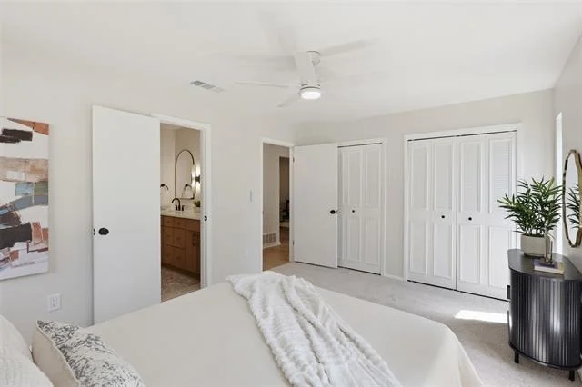 Photo of 8 Green View Circle