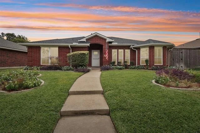 Photo of 1708 Solitude Court