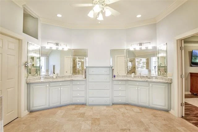 Photo of 2208 Waters Edge Drive