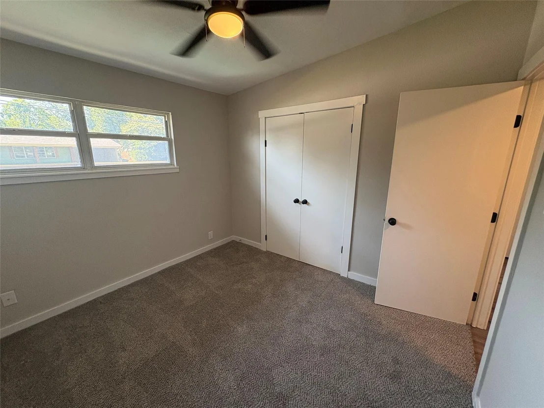 Photo of 425 W Lamberth Road