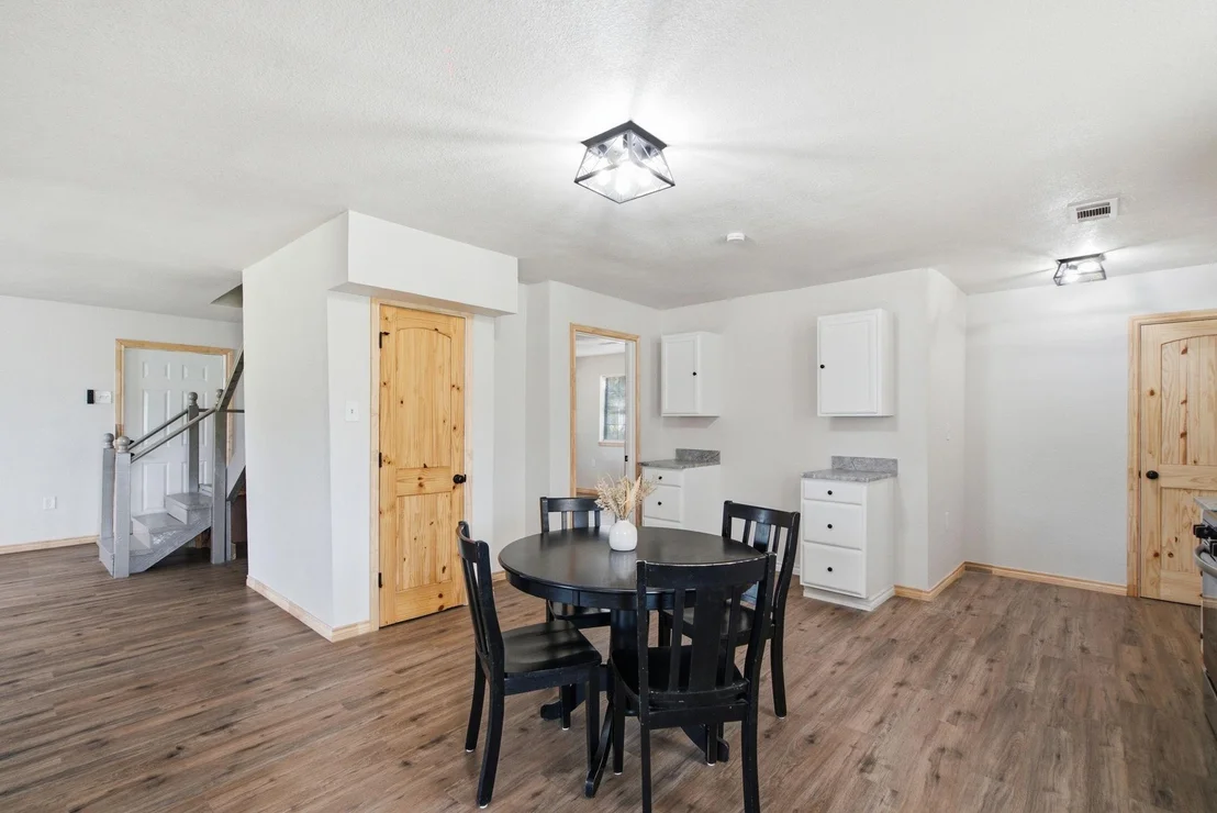 Photo of 517 Sandy Oaks Road