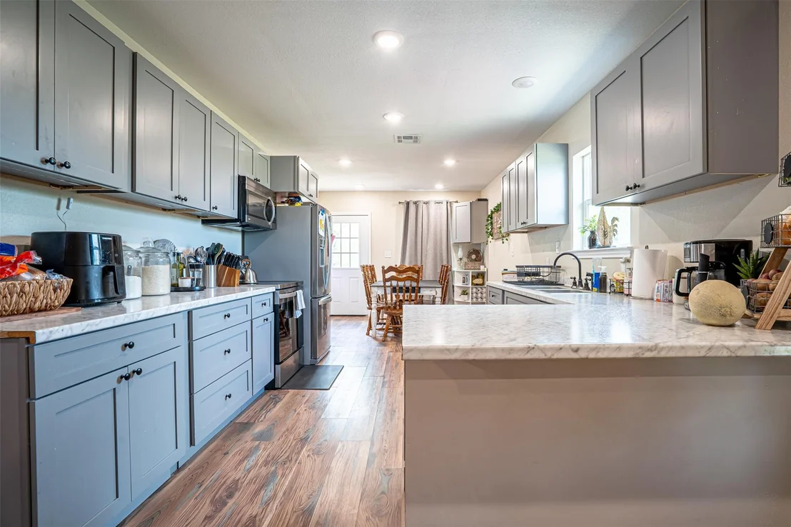 Photo of 166 Private Road 1404