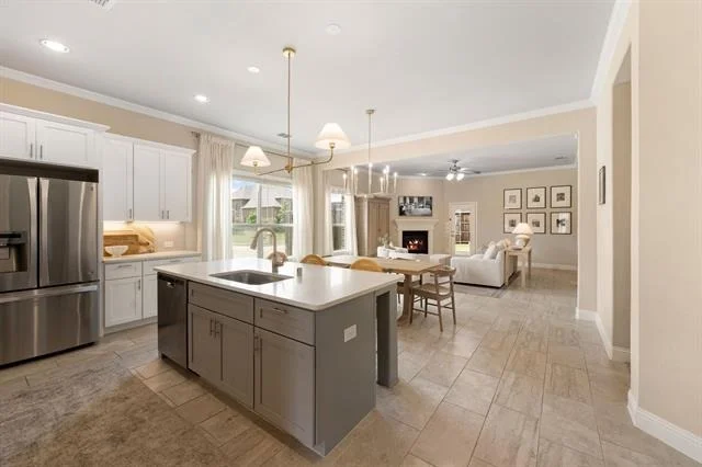 Photo of 1024 Macaw Drive