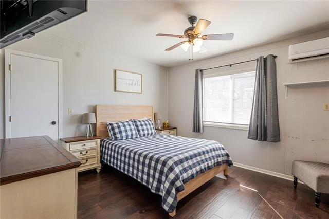 Photo of Unit 156 at 1601 Forum Circle