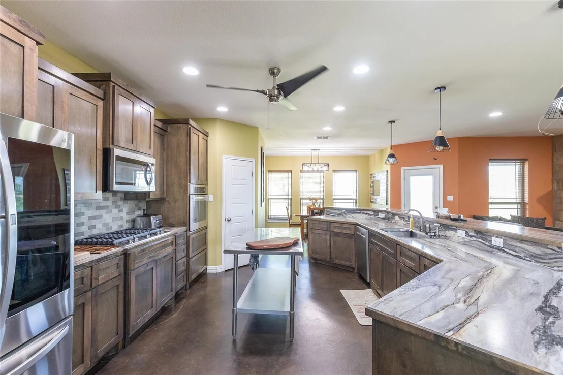 Photo of 218 County Road 256