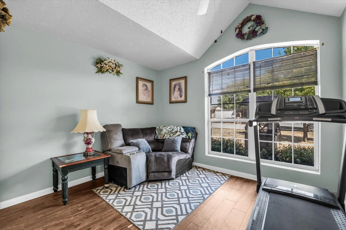 Photo of 104 Topaz Circle