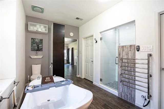 Photo of 5204 Alexander Drive