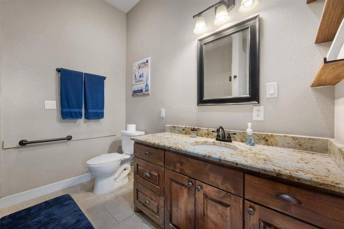 Photo of 606 Sunset Point