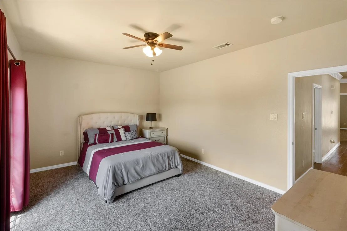 Photo of 815 Meadow Lark Lane