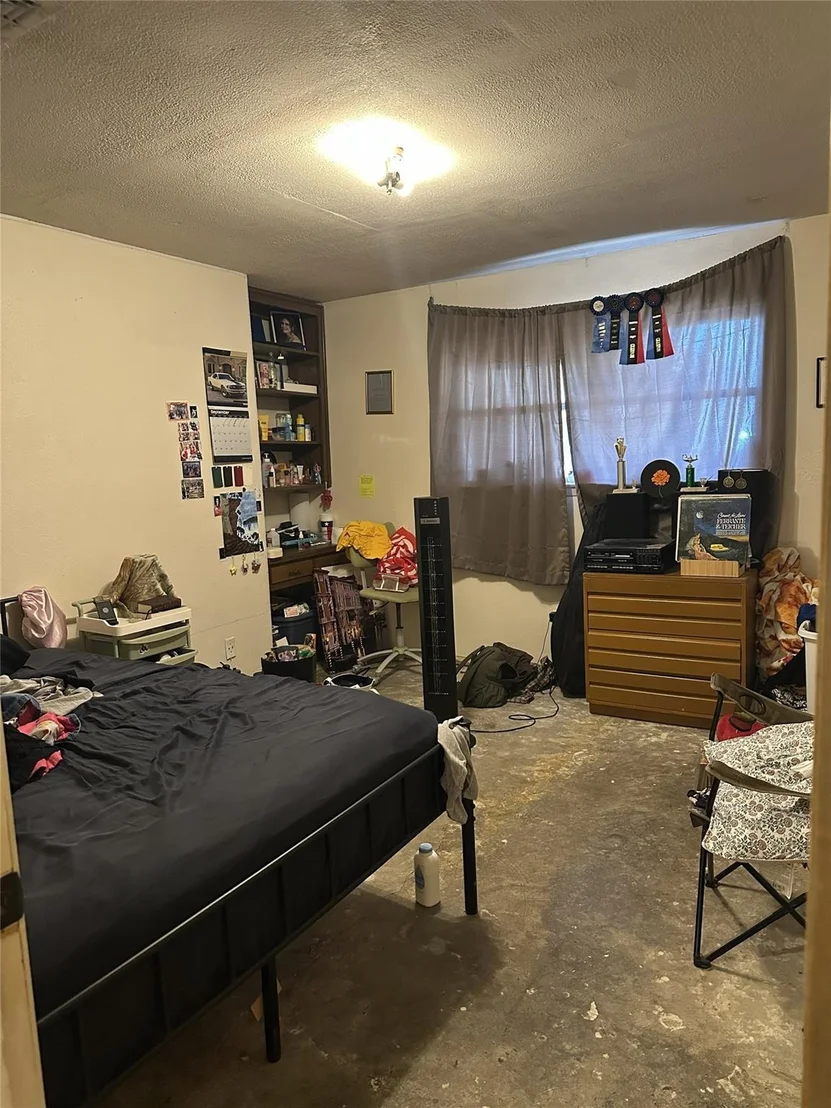 Photo of 1700 Northcrest Drive