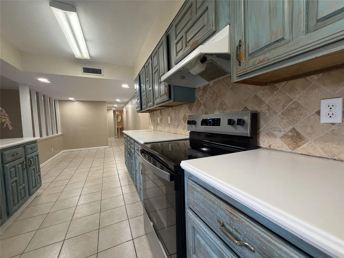 Photo of 4019 Rushmoor Drive
