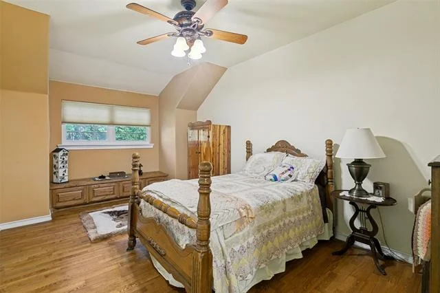 Photo of 1290 Fox Lane