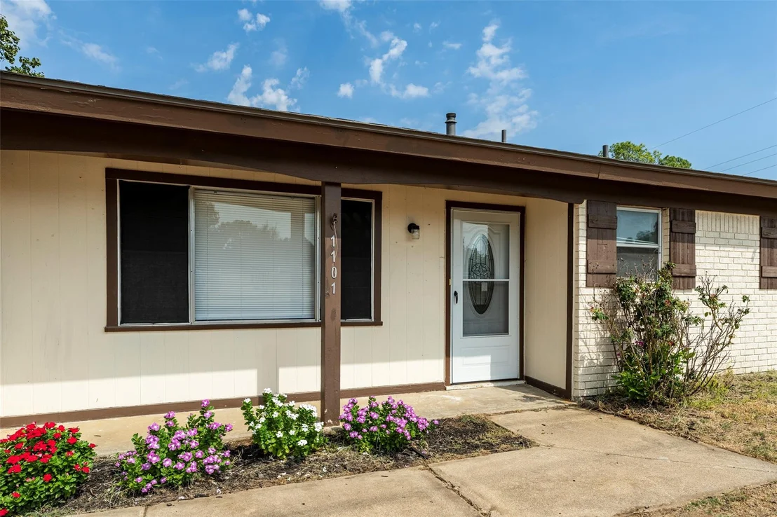 Photo of 1101 Kennedale Sublett Road