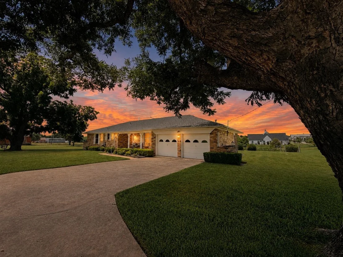 Photo of 1117 Laurence Drive