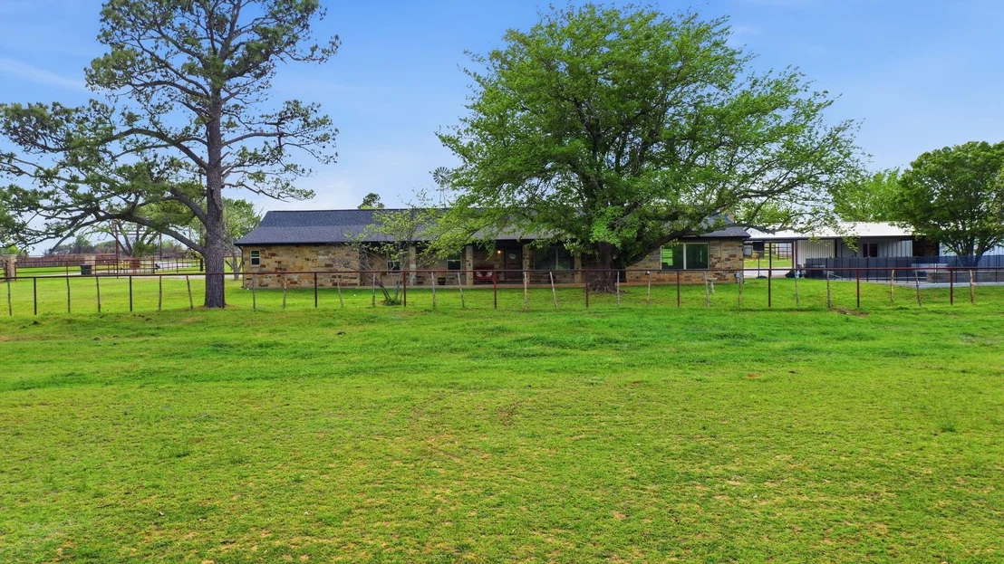 Photo of 187 County Road 4195