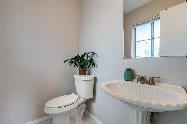 Photo of 861 Betty Drive