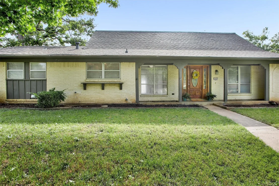 Photo of 800 Glen Key Street