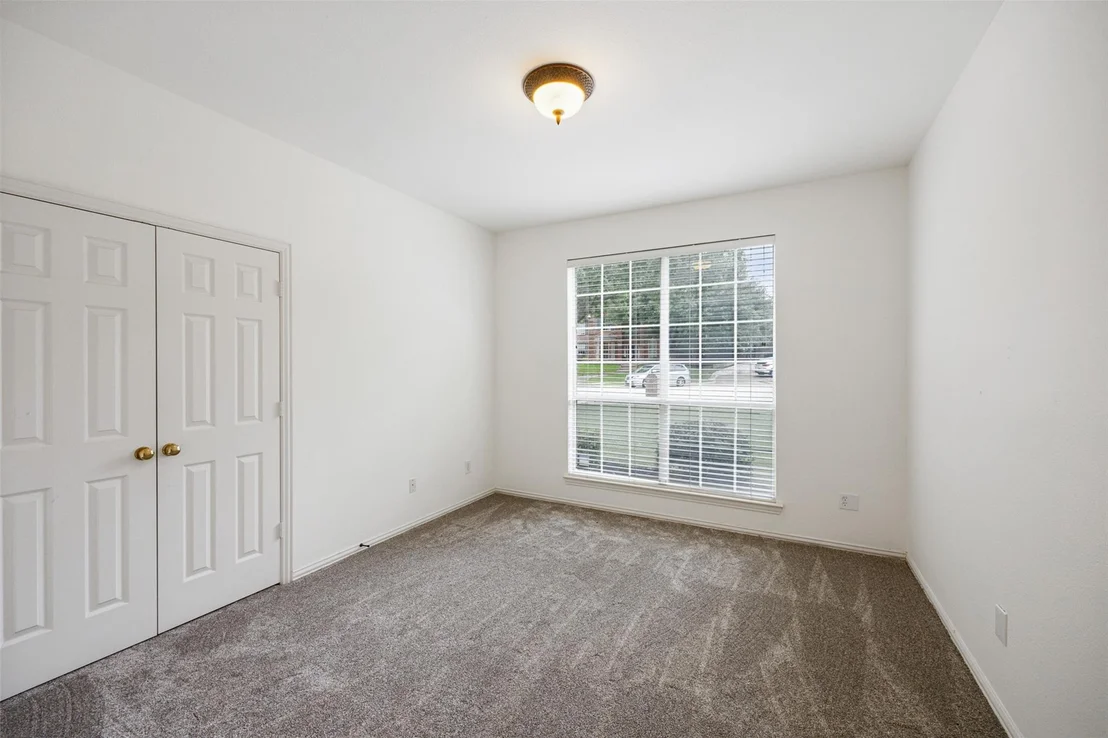 Photo of 2701 Oates Drive