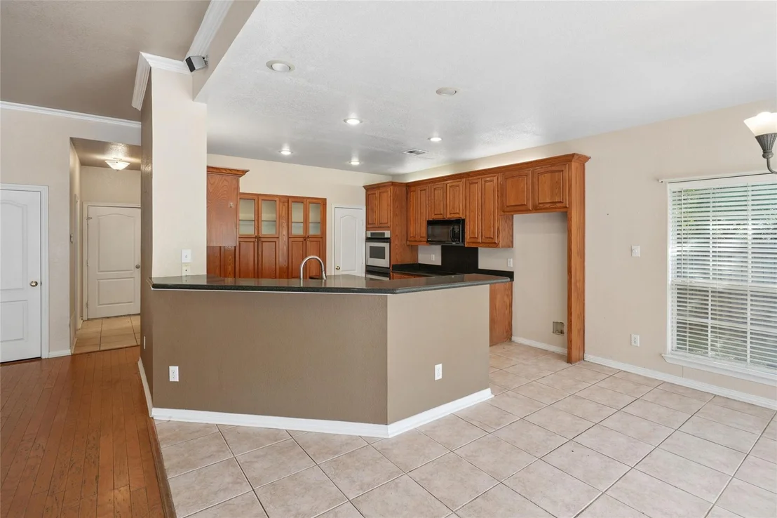 Photo of 43192 Fringewood Drive
