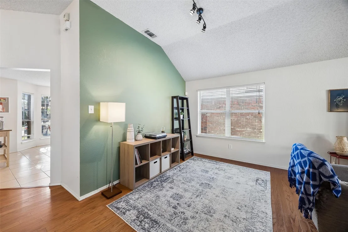 Photo of 4645 Wheatland Drive