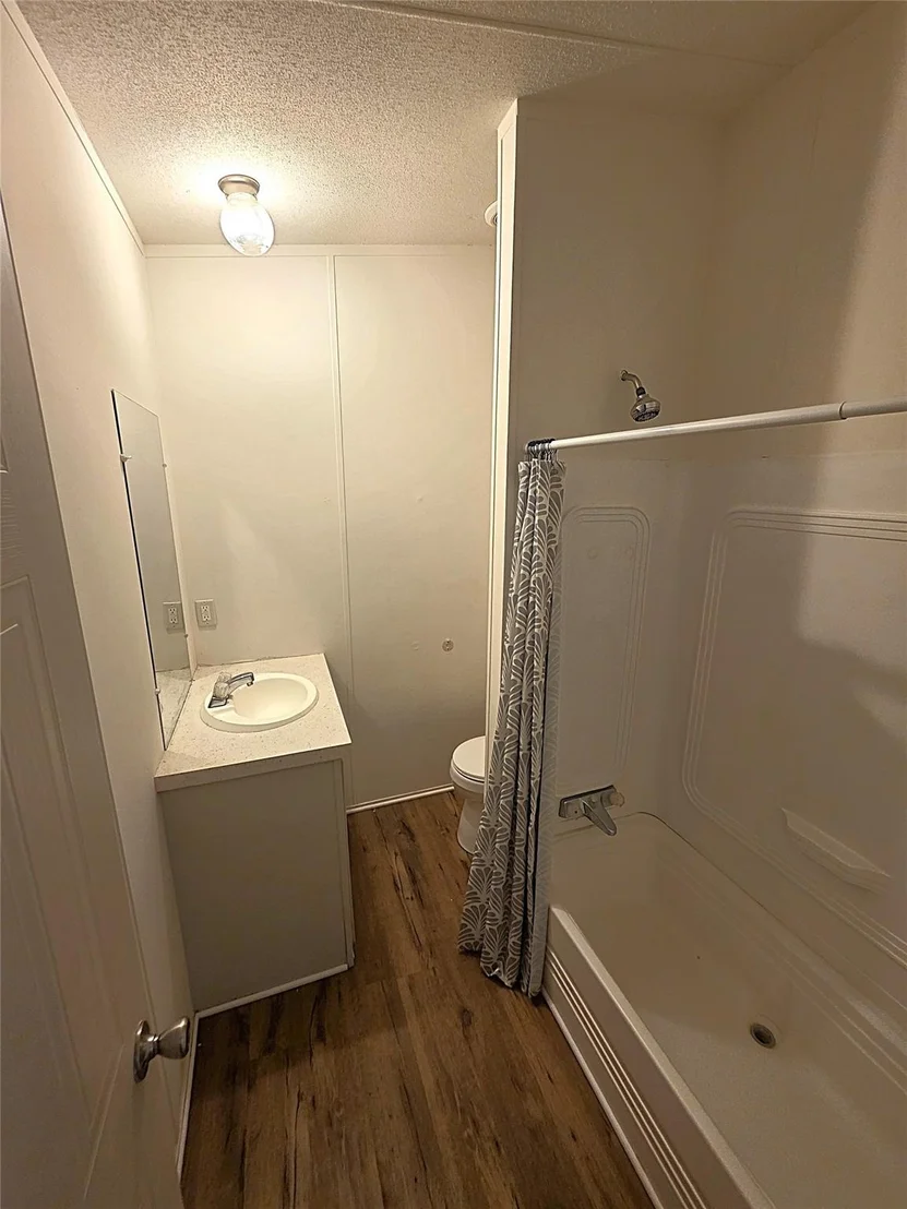 Photo of 942 Balmorea Drive