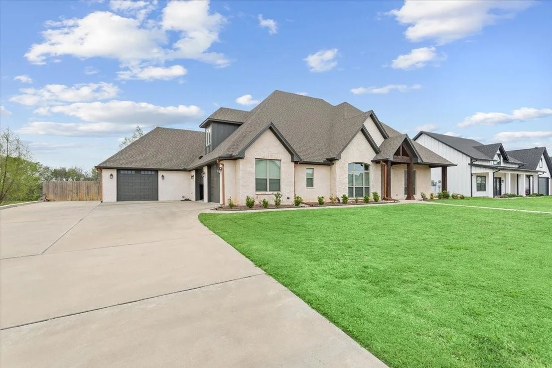 Photo of 1024 Cecilia Court