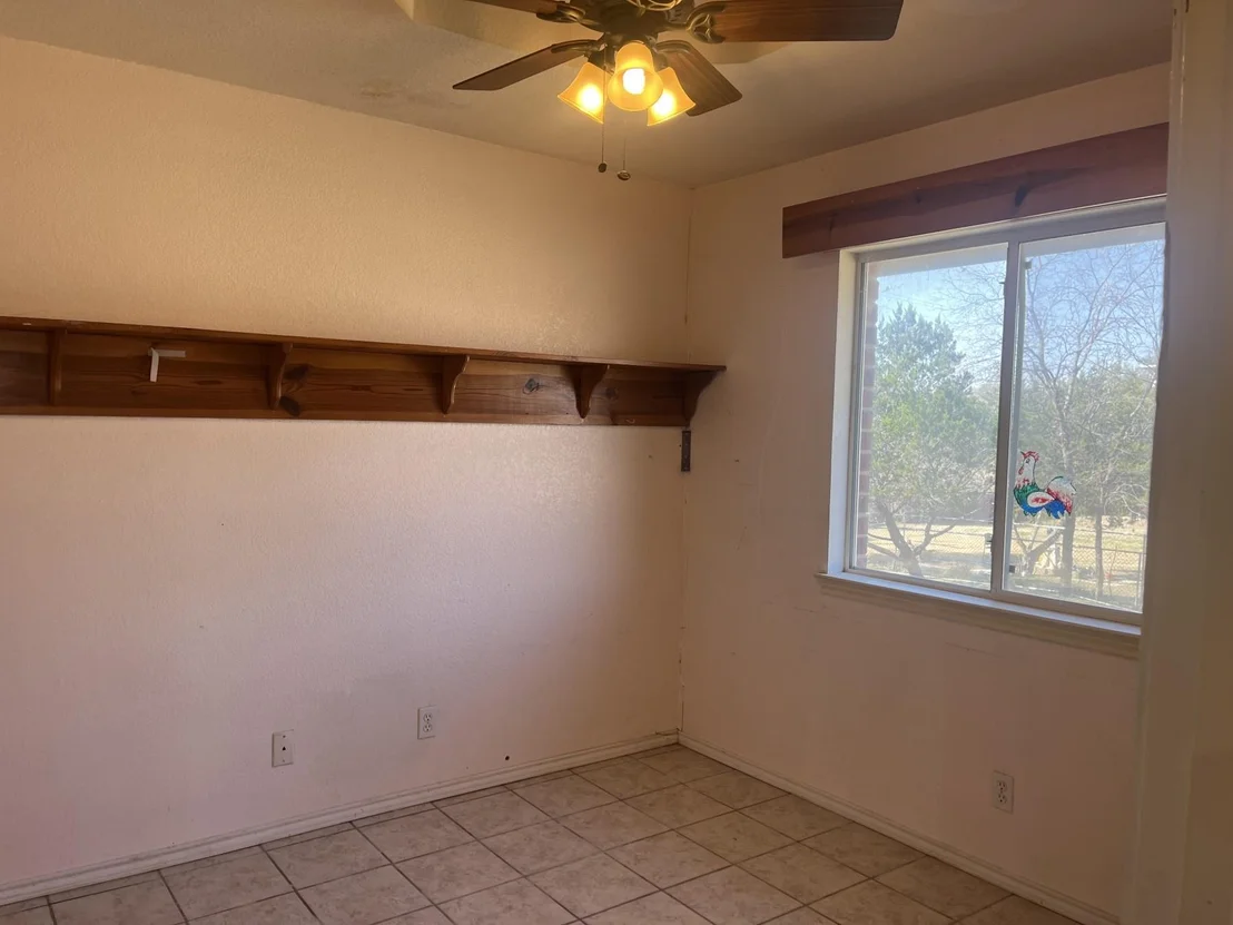 Photo of 3908 Lakecliff Drive