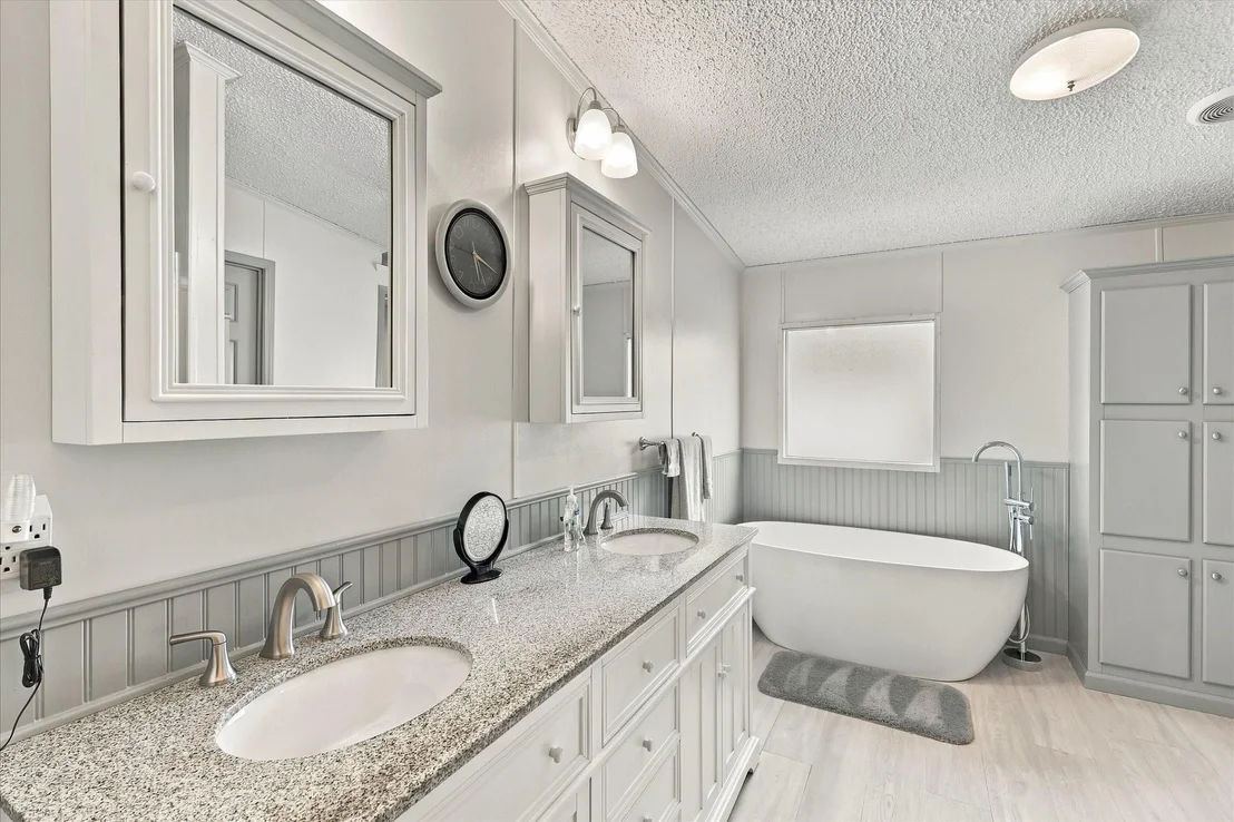 Photo of 535 Stone Ridge Drive