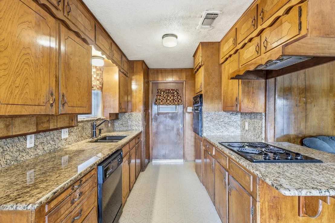 Photo of 6325 Stardust Drive