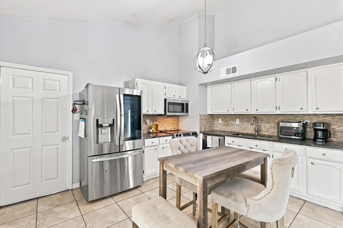 Photo of 420 Vincent Street