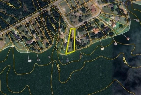 Photo of 626 Bay View Drive