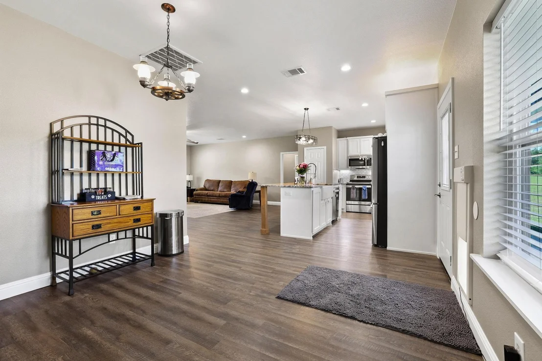 Photo of 2658 Oak Ridge Road