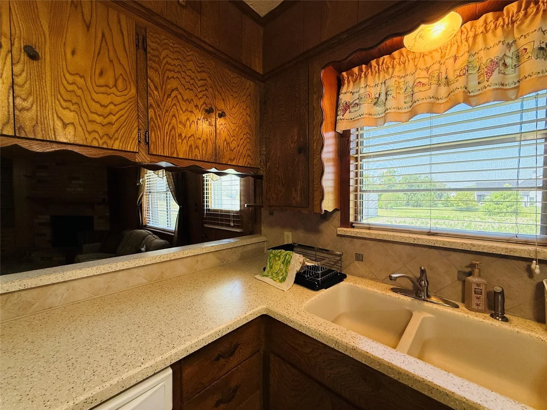 Photo of 1117 Laurence Drive