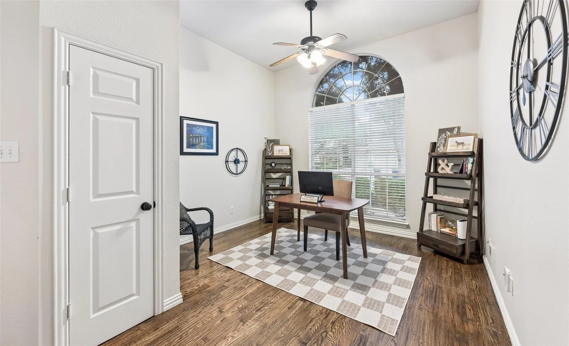 Photo of 2101 Fleming Drive