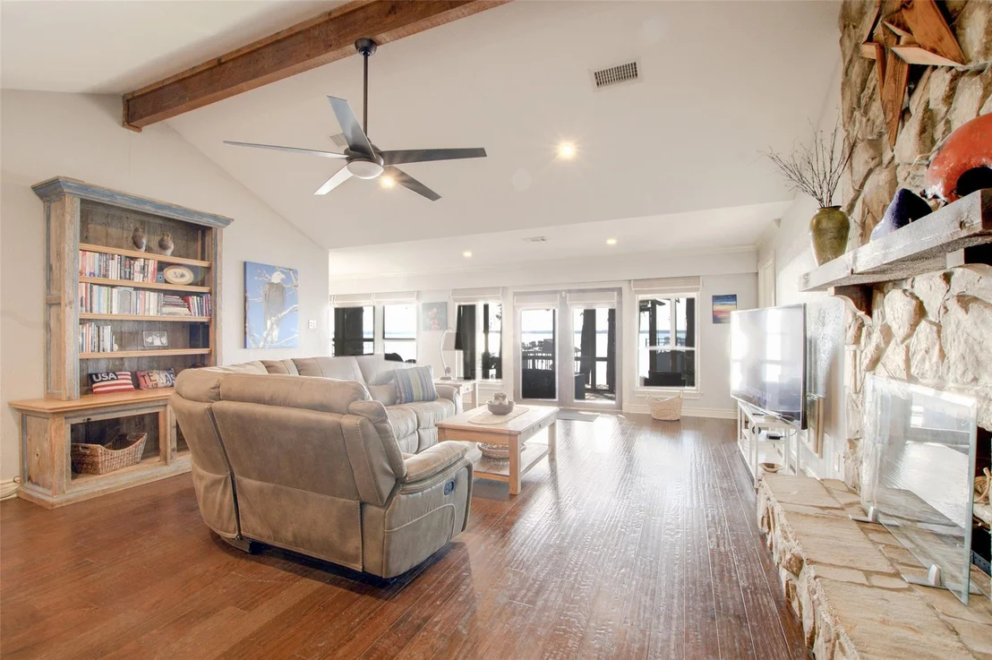 Photo of 247 Admiral Drive