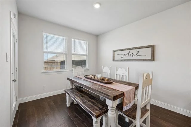 Photo of 4104 Waldron Trail