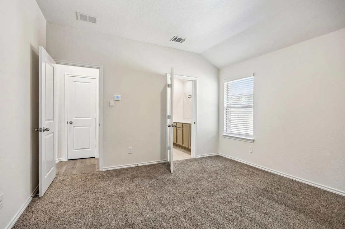 Photo of 1140 Norias Drive